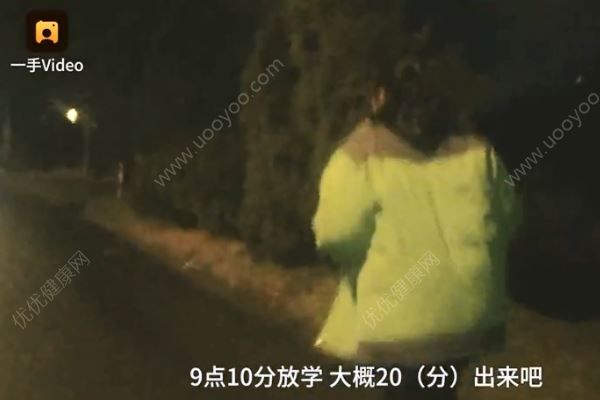 母亲每天骑车陪女儿夜跑5里路，冲刺中考体育(3)