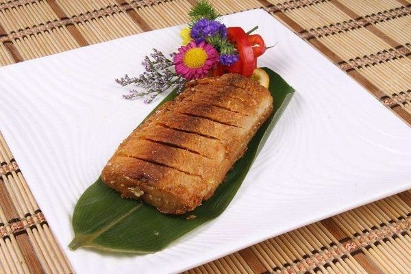 咸鱼怎么腌制好吃？腌咸鱼的方法步骤(2)