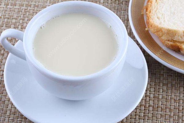 坚持喝豆浆和牛奶好不好？豆浆和牛奶有哪些营养价值？(2)