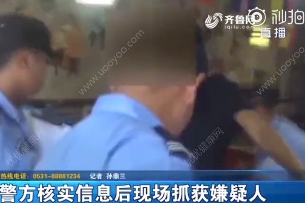 乘客吹嘘捅了5人，的哥报警后一查真是逃犯(2)