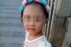 8岁女童失踪被找到时已遇害，后妈疑虐杀女童[多图]